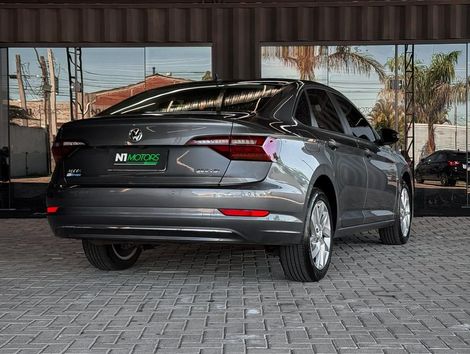 VolksWagen JETTA Comfort. 250 TSI 1.4 Flex 16v Aut.