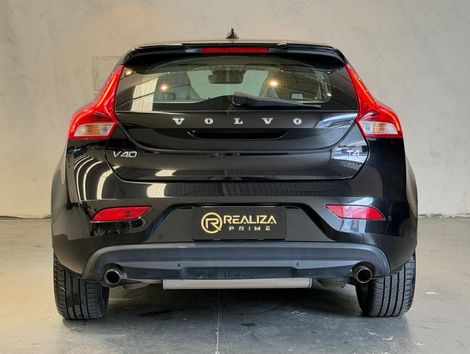 Volvo V40 T-4 MOMENTUM 2.0 Aut.
