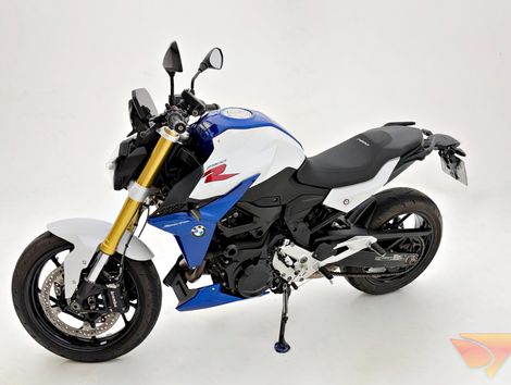 BMW F 900 R Sport Plus