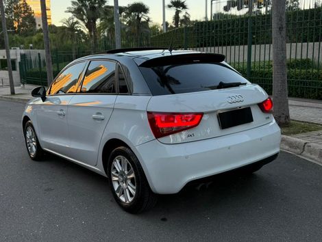 Audi A1 Sportback 1.4 TFSI 5p S-tronic