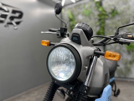 Royal Enfield Scram 411 EFI
