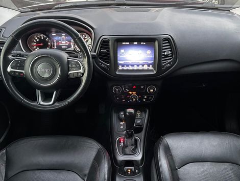 Jeep COMPASS TRAILHAWK 2.0 4x4 Dies. 16V Aut.