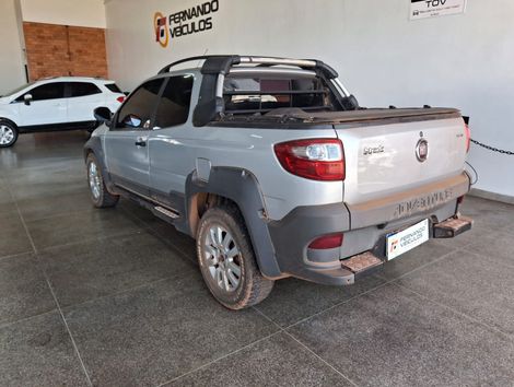 Fiat Strada Adv.1.8 16V Dualogic Flex CD