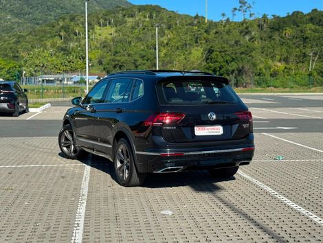 VolksWagen TIGUAN Allspac R-Line 350 TSI 2.0 4x4