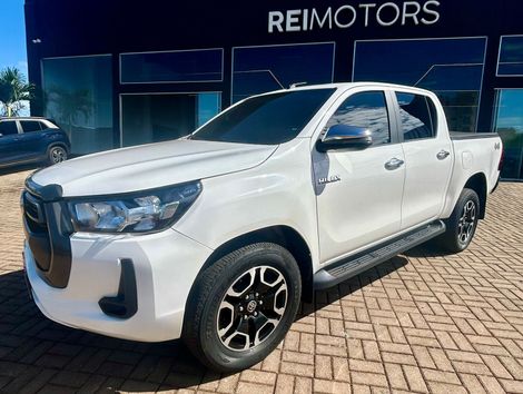Toyota Hilux CD 4x4 2.8 Diesel Mec.
