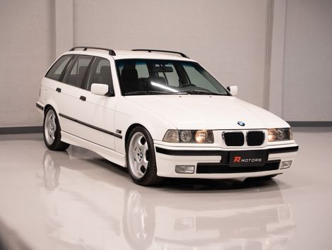 BMW 328i Touring/Sport