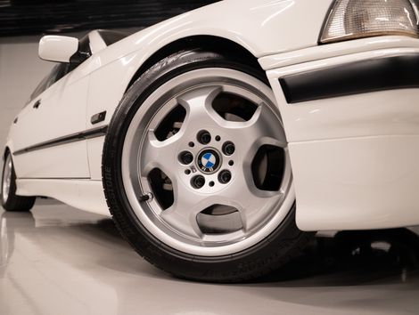 BMW 328i Touring/Sport