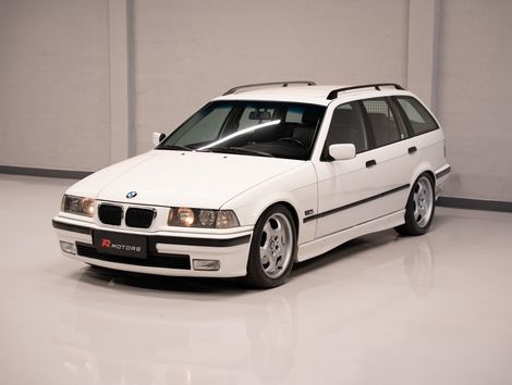 BMW 328i Touring/Sport