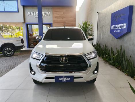 Toyota Hilux CD SRX 4x4 2.8 TDI 16V Diesel Aut.