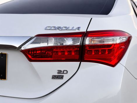 Toyota Corolla XEi 2.0 Flex 16V Aut.