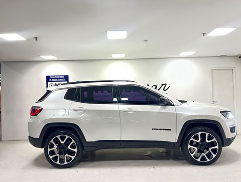 Jeep COMPASS LONGITUDE 2.0 4x4 Dies. 16V Aut.