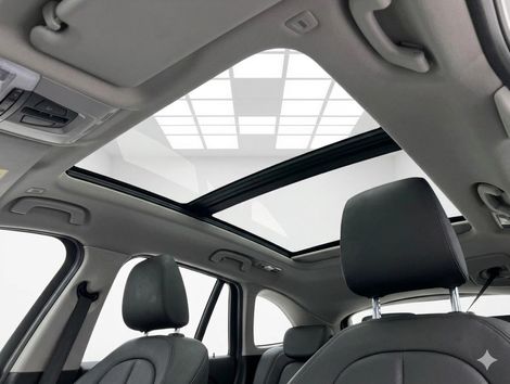 BMW X1 SDRIVE 20i X-Line 2.0 TB Active Flex