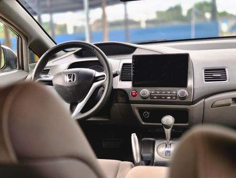 Honda Civic Sedan LXS 1.8/1.8 Flex 16V Aut. 4p