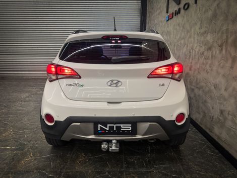 Hyundai HB20X Style 1.6 Flex 16v Mec.