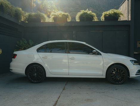 VolksWagen JETTA Comfortline 1.4 TSI 16V 4p Aut.