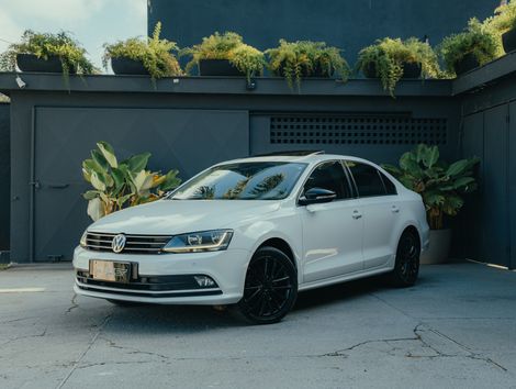 VolksWagen JETTA Comfortline 1.4 TSI 16V 4p Aut.