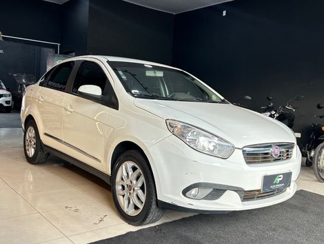 Fiat Grand Siena ESSENCE Dual. 1.6 Flex 16V