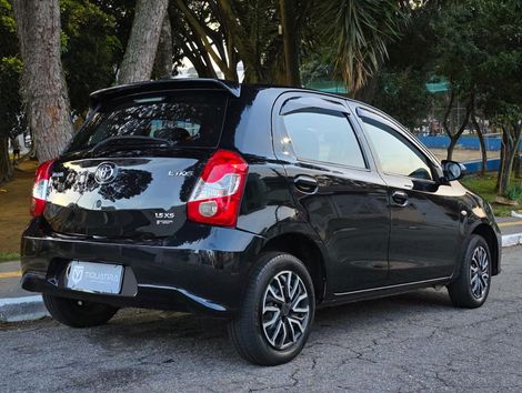 Toyota ETIOS XS 1.5 Flex 16V 5p Mec.