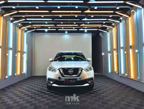 Nissan KICKS SL 1.6 16V FlexStar 5p Aut.