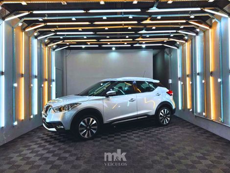 Nissan KICKS SL 1.6 16V FlexStar 5p Aut.