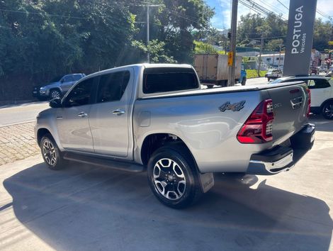 Toyota Hilux CD SRX 4x4 2.8 TDI 16V Diesel Aut.