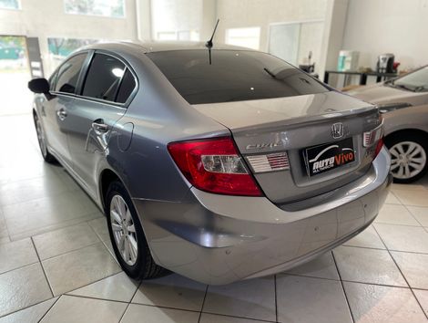 Honda Civic Sedan LXR 2.0 Flexone 16V Aut. 4p