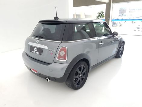 Mini COOPER 1.6 Aut.