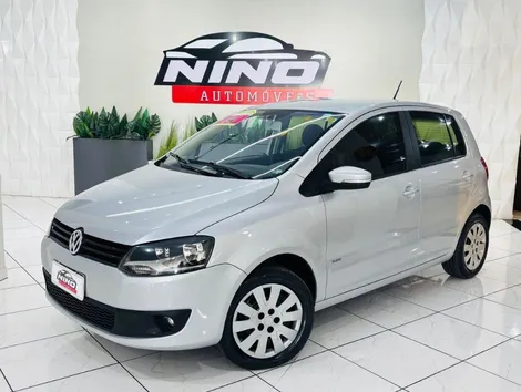 Volkswagen Fox 1.0 Mi Total Flex 8V 5P - foto 4