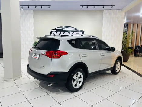 Toyota RAV4 2.5 4X4 16V Automático - foto 8