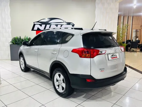 Toyota RAV4 2.5 4X4 16V Automático - foto 6