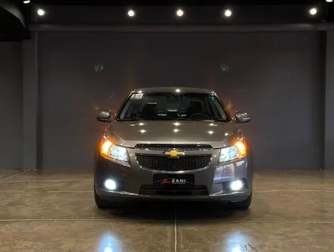 Chevrolet Cruze LT 1.8 16V Flexpower 4P Mec - foto 2