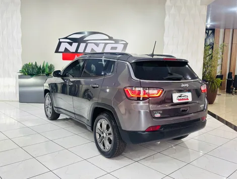 Jeep Compass Long T270 1.3 Tb 4X2 Flex Automático - foto 6