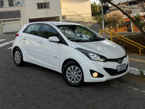 Hyundai HB20 C Style C Plus 1.6 Flex 16V Automático - foto 4