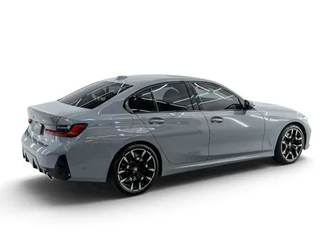 BMW 320i M Sport - foto 2