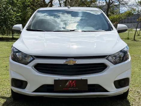Chevrolet Onix Hatch LT 1.0 8V Flexpower 5P Mec - foto 2