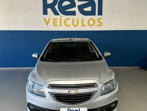 Chevrolet Onix Hatch LTZ 1.4 8V Flexpower 5P Automático - foto 3