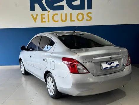 Nissan Versa Sv 1.6 16V Flex Fuel 4P Mec - foto 7
