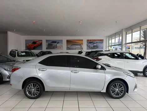 Toyota Corolla GLi Upper 1.8 Flex 16V Automático - foto 4