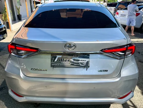Toyota Corolla Altis 2.0 Flex 16V Automático - foto 4