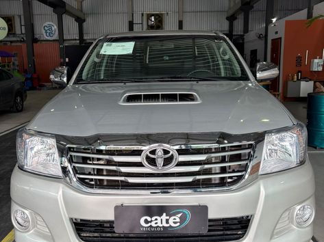 Toyota Hilux CD SRV D4-D 4x4 3.0 TDI Diesel Aut