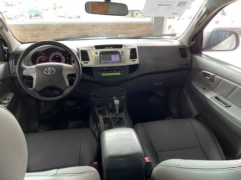 Toyota Hilux CD SRV 4x4 2.7 Flex 16V Aut.