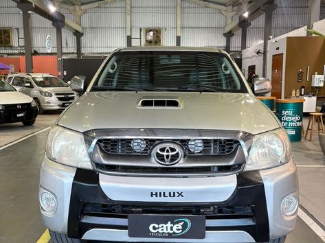 Toyota Hilux CD SR D4-D 4x4 3.0  TDI Dies.