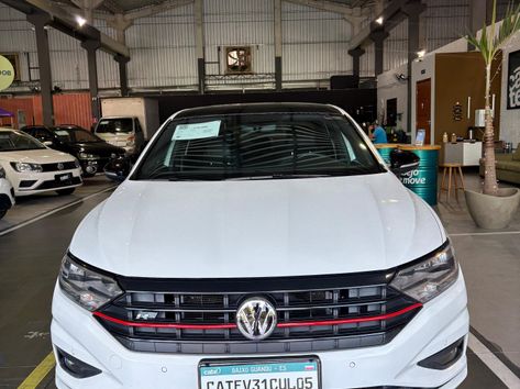 VolksWagen JETTA R-Line 250 TSI 1.4 Flex 16V Aut.