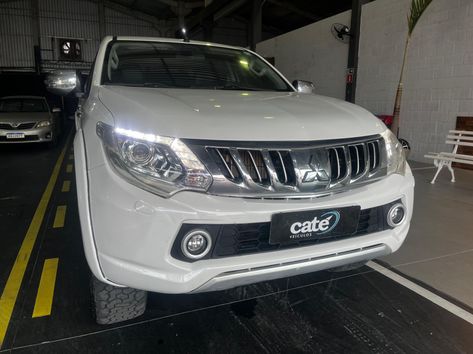 Mitsubishi L200 Triton Sport HPE 2.4 CD Diesel Aut.