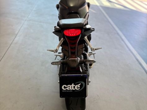 HONDA CB 650R