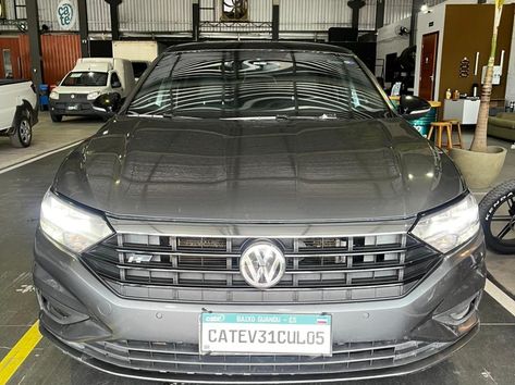 VolksWagen JETTA R-Line 250 TSI 1.4 Flex 16V Aut.