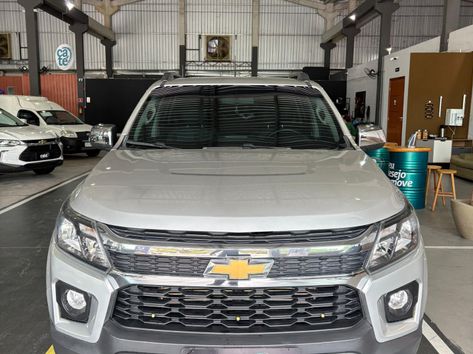 Chevrolet S10 Pick-Up LS 2.8 TDI 4x4 CD Dies. Mec.