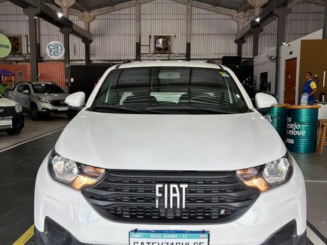 Fiat Strada Freedom 1.3 Flex 8V  CS Plus