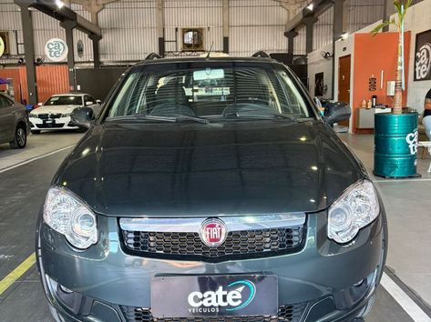 Fiat Strada Trekking 1.6 16V Flex CD