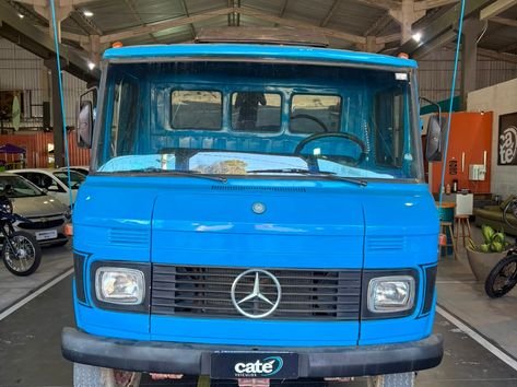 MERCEDES-BENZ 608 2p (diesel)